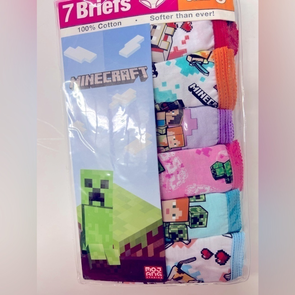 LITTLE Girls Minecraft 7-Pack Brief Panty - Picture 3 of 3
